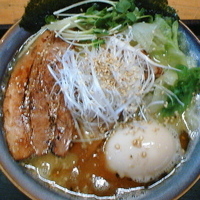 「鳥そば（麺カタメ）￥700 チャーシュー（三枚）￥200」@カフェバールナ 麺の部の写真