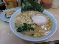 「ラーメン中盛り」@壱六家 大船店の写真