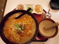 「たんたんめん」@糸ぐるま 横浜西口店の写真