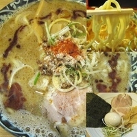 「味噌ラーメン+特製トッピング（チャーシュー、味玉、メンマ、ネギ、」@らーめん マル汁屋の写真