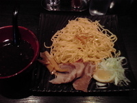 「黒味噌つけめん（大盛り無料） 850円」@初代けいすけの写真