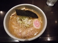 「チャーシューめん醤油ねこじた」@らーめん 山頭火 横浜そごう店の写真