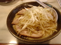 「原点ラーメン3豚（醤油）750円」@原点の写真