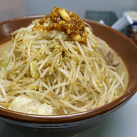 「角ふじ麺 680円 麺400グラム増し 400円 麺100グラム」@鶏とふじの写真