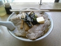 「焼豚ラーメン+バター」@らーめん佐高の写真