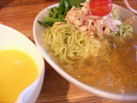 「冷たいらーめん2009ジェノベーゼ」@麺家 五大力 東豊中本店の写真