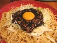 「漆黒の冷し坦々（夏季限定メニュー）」@黒味噌らーめん 初代けいすけ 品川店の写真