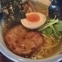「塩らーめん（淡） + 真空手揉麺」@AFURI 原宿店の写真