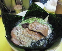 「チャーシュー麺+海苔」@にんにくや 小金井店の写真