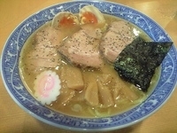 「特製中華そば 900円 + 大盛 100円」@中華そば 青葉 府中店の写真