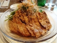 「排骨涼麺」@シンフォニーの写真