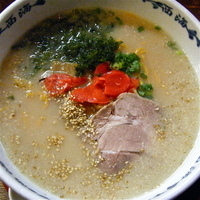 「西海らーめん（赤麺￥480）かえ玉（熟成麺￥100）」@西海製麺所 聖蹟桜ヶ丘店の写真