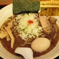 「ラーメン+味玉」@つけめん・らあめん 福は内の写真