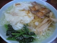 「あっさりワンタン麺」@麺者黒嵐 下栗本店の写真