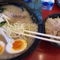 「特製ラーメン（中盛）+チャーシュー丼 580円+100円+280」@ラーメン力○の写真