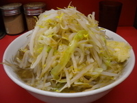 「小ラーメン 700円（ヤサイ・ニンニク・カラメ）」@ラーメン二郎 小岩店の写真