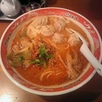 「ワンタン坦坦メン+麦ご飯（小盛）」@支那ソバ かづ屋の写真