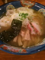 「特製ワンタン麺（ハーフ）黒白MIX」@八雲の写真