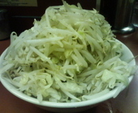 「小ラーメン（ヤサイマシ）」@ラーメン二郎 桜台駅前店の写真