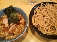 「つけめん + 半チャーシュー」@くり山の写真