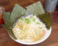 「ねぎら～めん+のり」@ちく善の写真