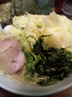 「ラーメン+キャベツ」@壱六家 大森店の写真