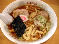 「ラーメン（極太手打麺、50円増し）」@牛乳屋食堂の写真