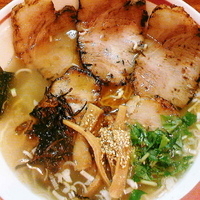 「塩らーめん（麺カタメ）¥660 チャーシュー¥280」@らーめん うさぎやの写真