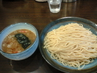 「つけそば（中盛）:750円」@つけそば 麺彩房 五反田店の写真