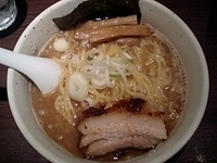 「らー麺・大盛（750円）」@麺屋武蔵 神山の写真