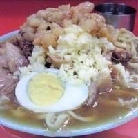 「富士丸ラーメン+生にんにく（アブラ）」@ラーメン富士丸 神谷本店の写真