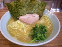 「ラーメン（麺固め）」@横浜ラーメン 武蔵家 板橋店の写真