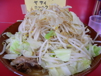 「ラーメン大+麺マシ+ヤサイ」@ドン-キタモトの写真