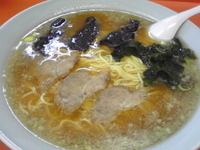 「ラーメン（中）」@ラーメンショップ 飯島の写真