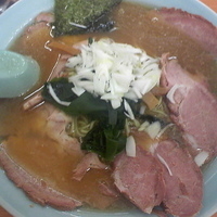 「チャーシューメン(麺カタメ・ アブラ多め)¥750」@ラーメンショップ 壬生店の写真