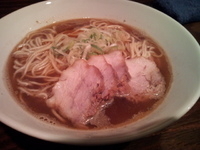 「肉中華そば+スープ増し（750円+100円）」@麺処 遊の写真