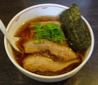 「醤油らぁ麺」@麺や Bar 渦の写真