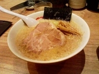 「ラーメン（こてこて）」@野方ホープ 吉祥寺店の写真