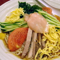 「冷し中華 750円」@本場の味らーめん  直久 新橋店の写真