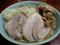 「ラーメン小 ぶた入り 850円+ニンニク」@ドン-キタモトの写真