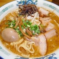 「味噌豚骨らーめん（並）+味玉」@パワー軒の写真