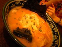 「こってり豚骨しょうゆ」@麓郷 -Produced by むつみ屋-の写真