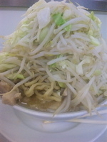 「味噌ラーメン（大盛）+自家製辛味噌+コマチャ（野菜マシマシ/ニン」@ラーメン大 我孫子店の写真