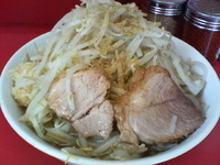 「小ラーメン（ニンニク、野菜）」@ラーメン二郎 小岩店の写真