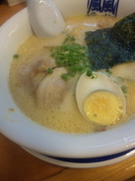 「豚骨煮玉子ラーメン」@風風ラーメン 朝霞台店の写真