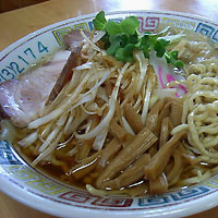 「ネギチャーシューワンタンメン（麺硬め）」@平和園の写真