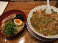 「豚汁つけ麺（860円）」@天下一品 甲府南店の写真