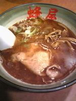 「初代しょうゆラーメン（ミニラーメン）」@蜂屋 新横浜ラーメン博物館店の写真