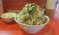 「ラーメン（豚入）￥700+大盛￥50 全マシ（野菜ネギはマシマシ」@ちばからの写真