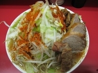 「小豚 750円 （やさい、にんにく、唐辛子）」@ラーメン二郎 大宮店の写真